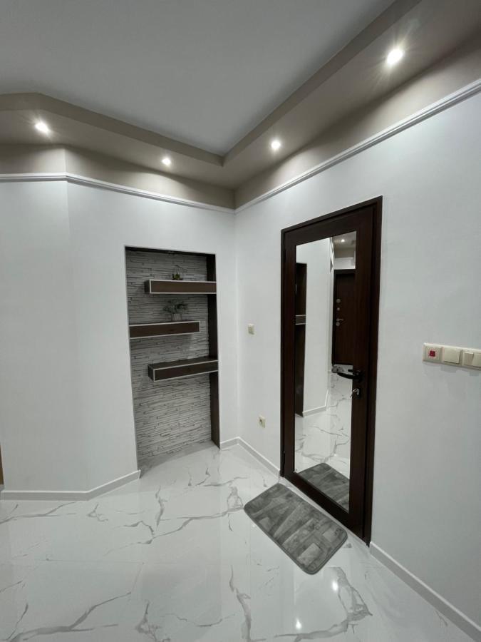 Apartament Deluxe Karina-Free Parking Burgas City Exteriér fotografie