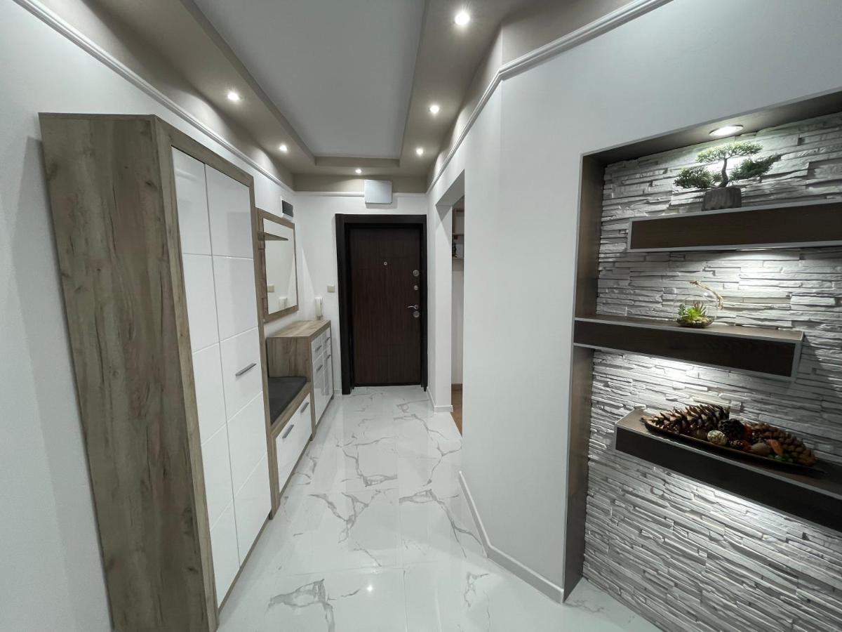 Apartament Deluxe Karina-Free Parking Burgas City Exteriér fotografie
