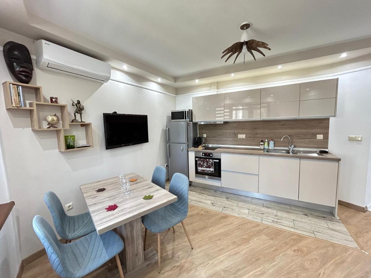 Apartament Deluxe Karina-Free Parking Burgas City Exteriér fotografie